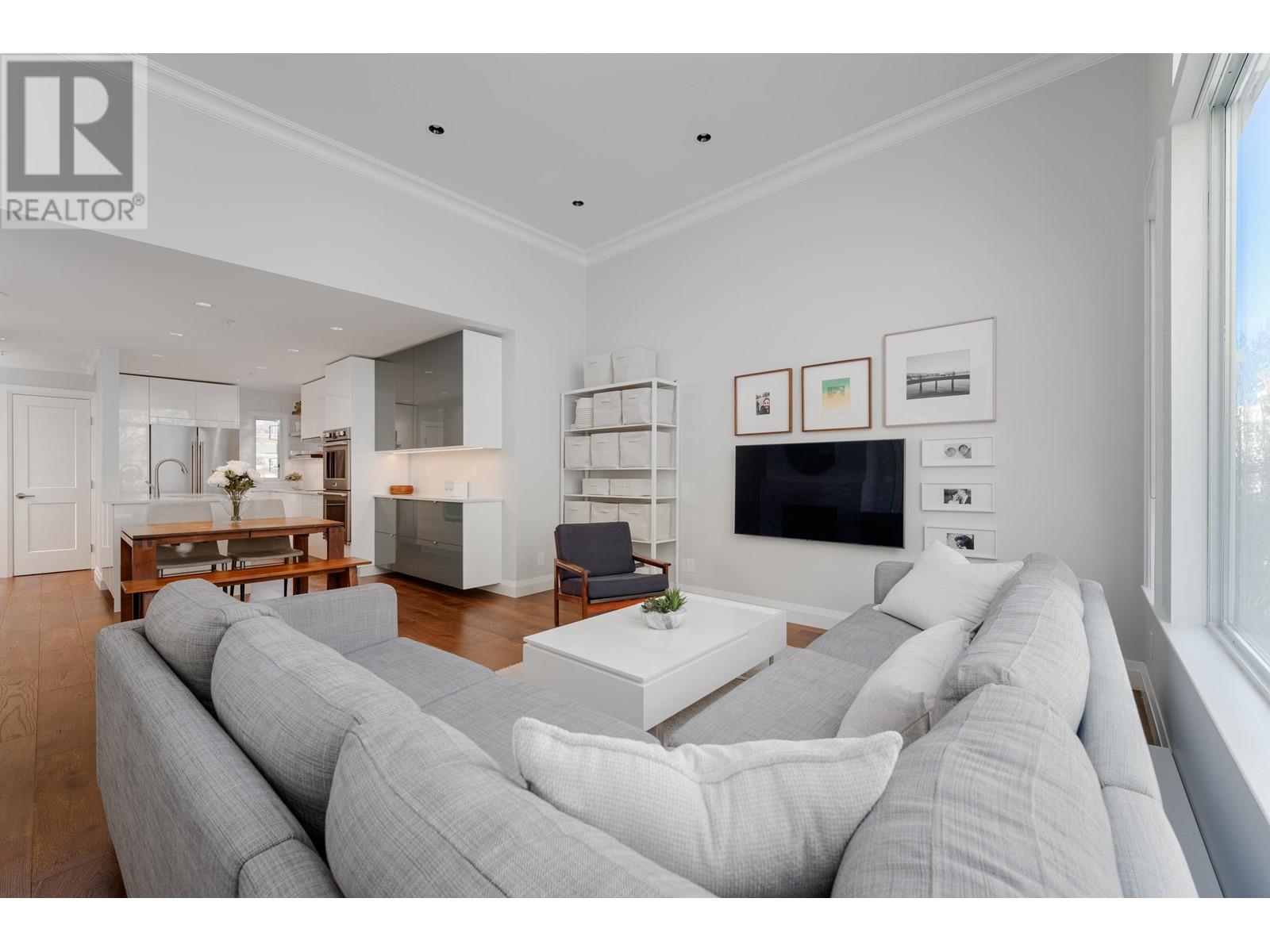 316 1230 Haro Street, Vancouver, British Columbia  V6E 4J9 - Photo 1 - R2867852