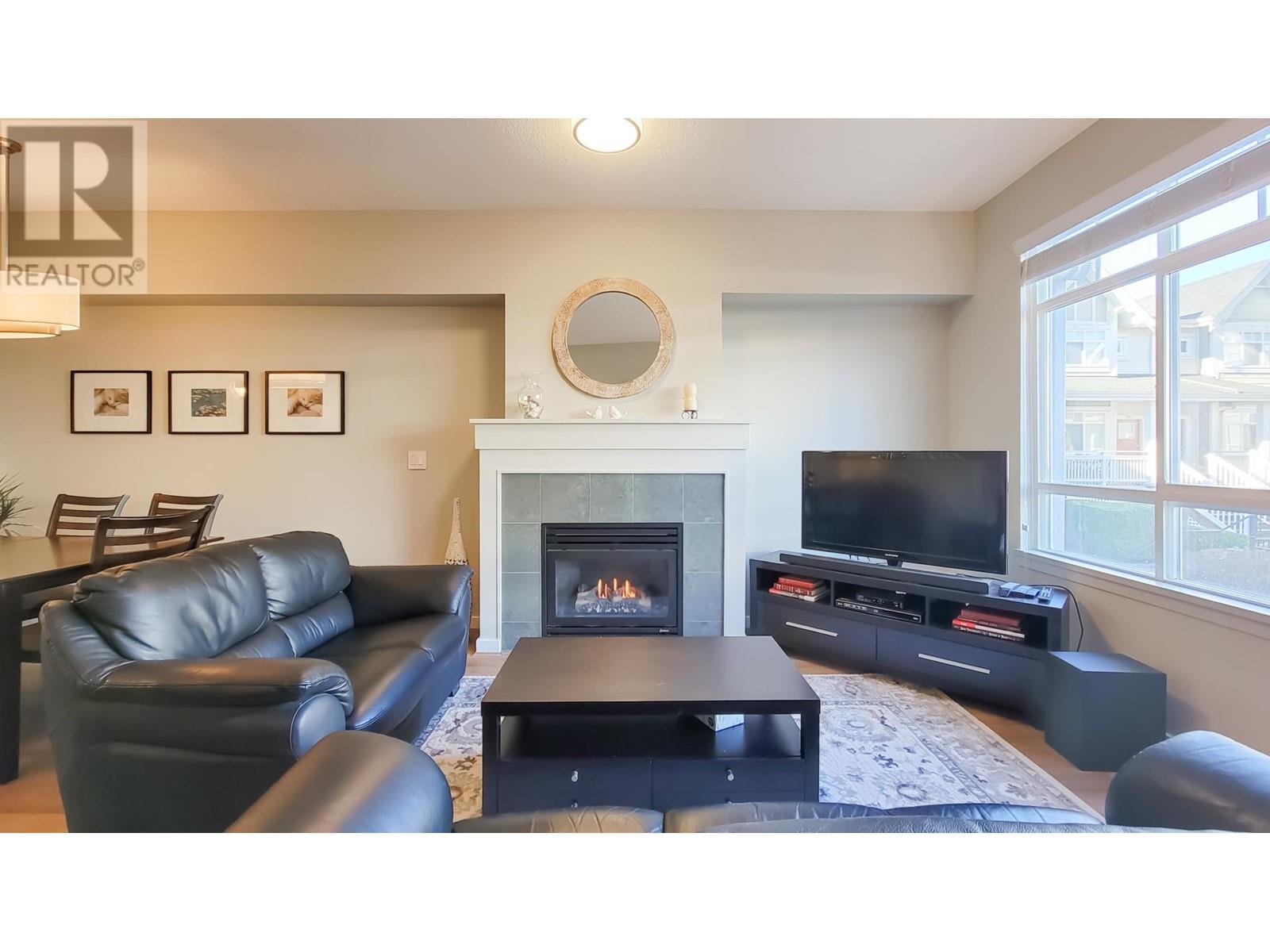 3278 Clermont Mews, Vancouver, British Columbia  V5S 4X3 - Photo 4 - R2867877