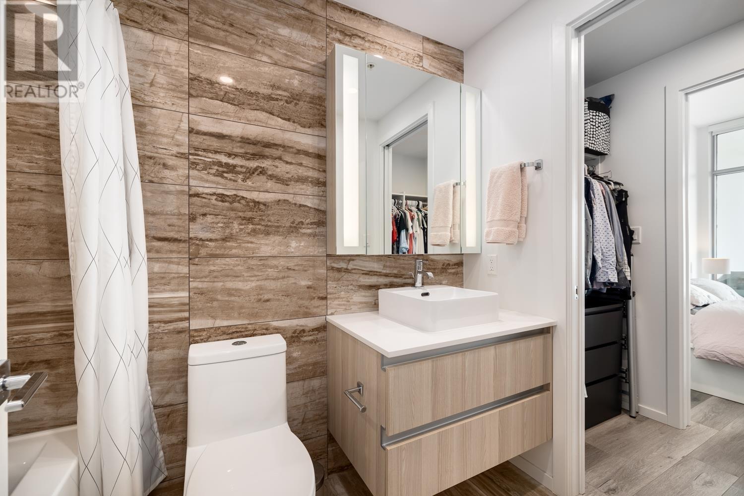 2009 1888 Gilmore Avenue, Burnaby, British Columbia  V5C 0L2 - Photo 21 - R2867891