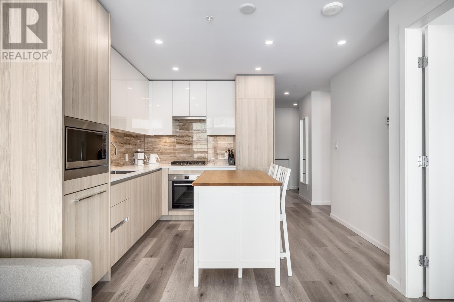 2009 1888 Gilmore Avenue, Burnaby, British Columbia  V5C 0L2 - Photo 6 - R2867891