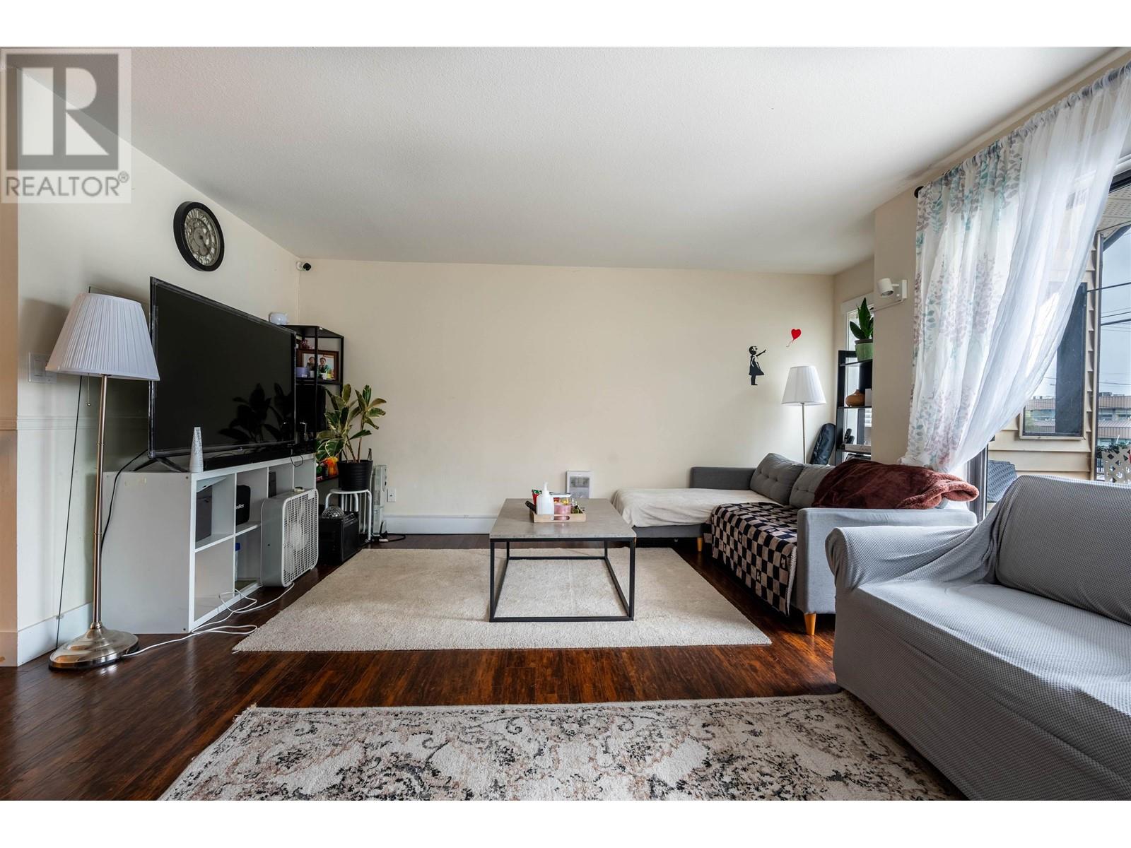4 11869 223 Street, Maple Ridge, British Columbia  V2X 5Y2 - Photo 3 - R2867900