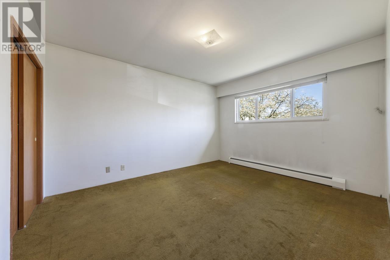 7155 Vivian Drive, Vancouver, British Columbia  V5S 2V2 - Photo 12 - R2867779