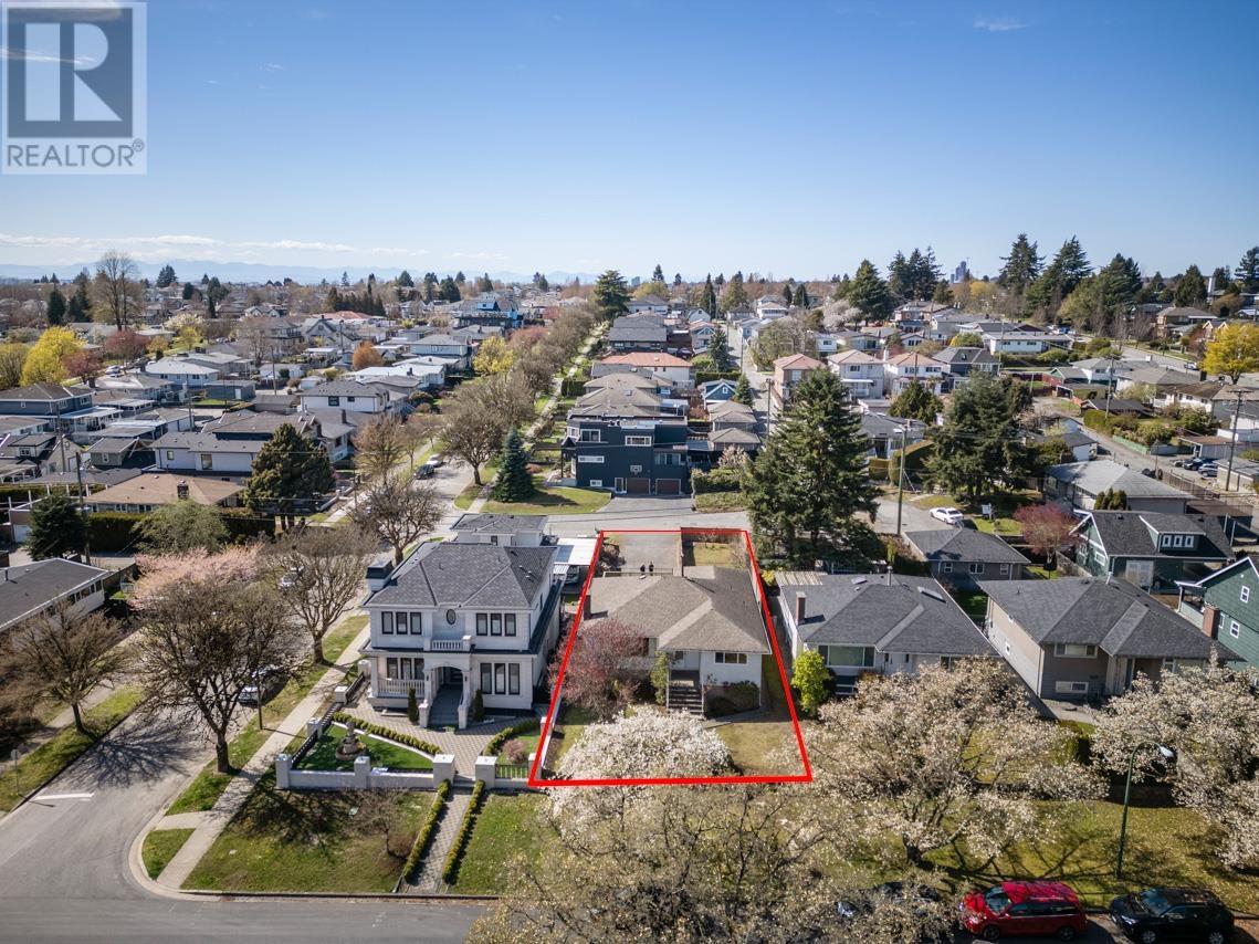 7155 Vivian Drive, Vancouver, British Columbia  V5S 2V2 - Photo 3 - R2867779