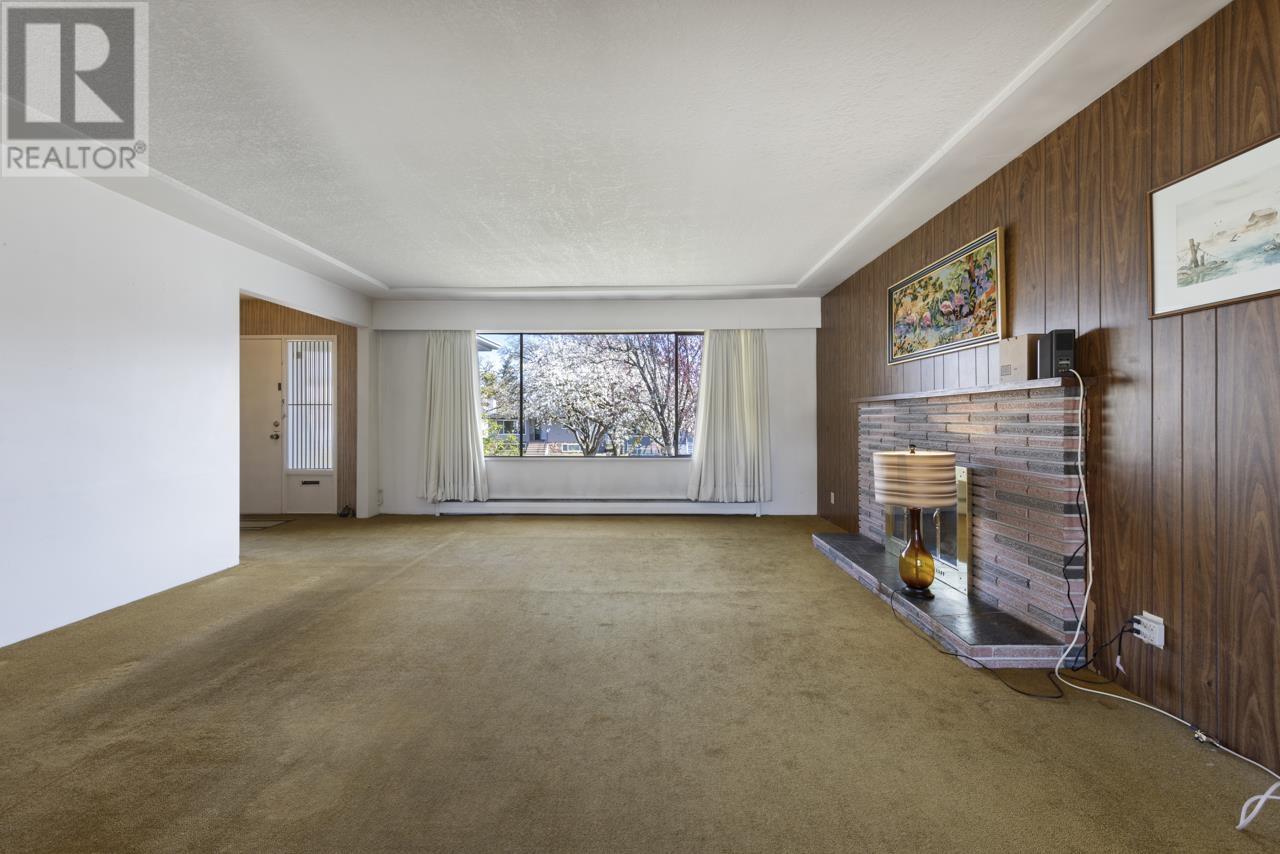 7155 Vivian Drive, Vancouver, British Columbia  V5S 2V2 - Photo 5 - R2867779