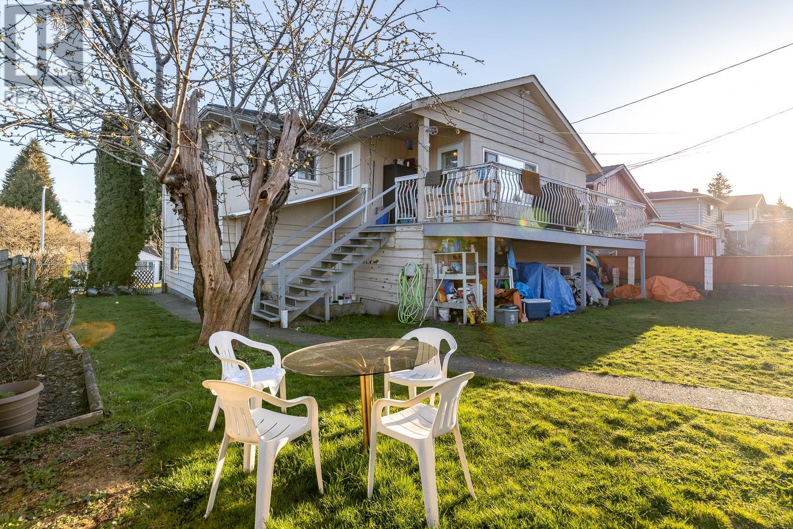 6449 Portland Street Street, Burnaby, British Columbia  V5E 1A1 - Photo 13 - R2867828