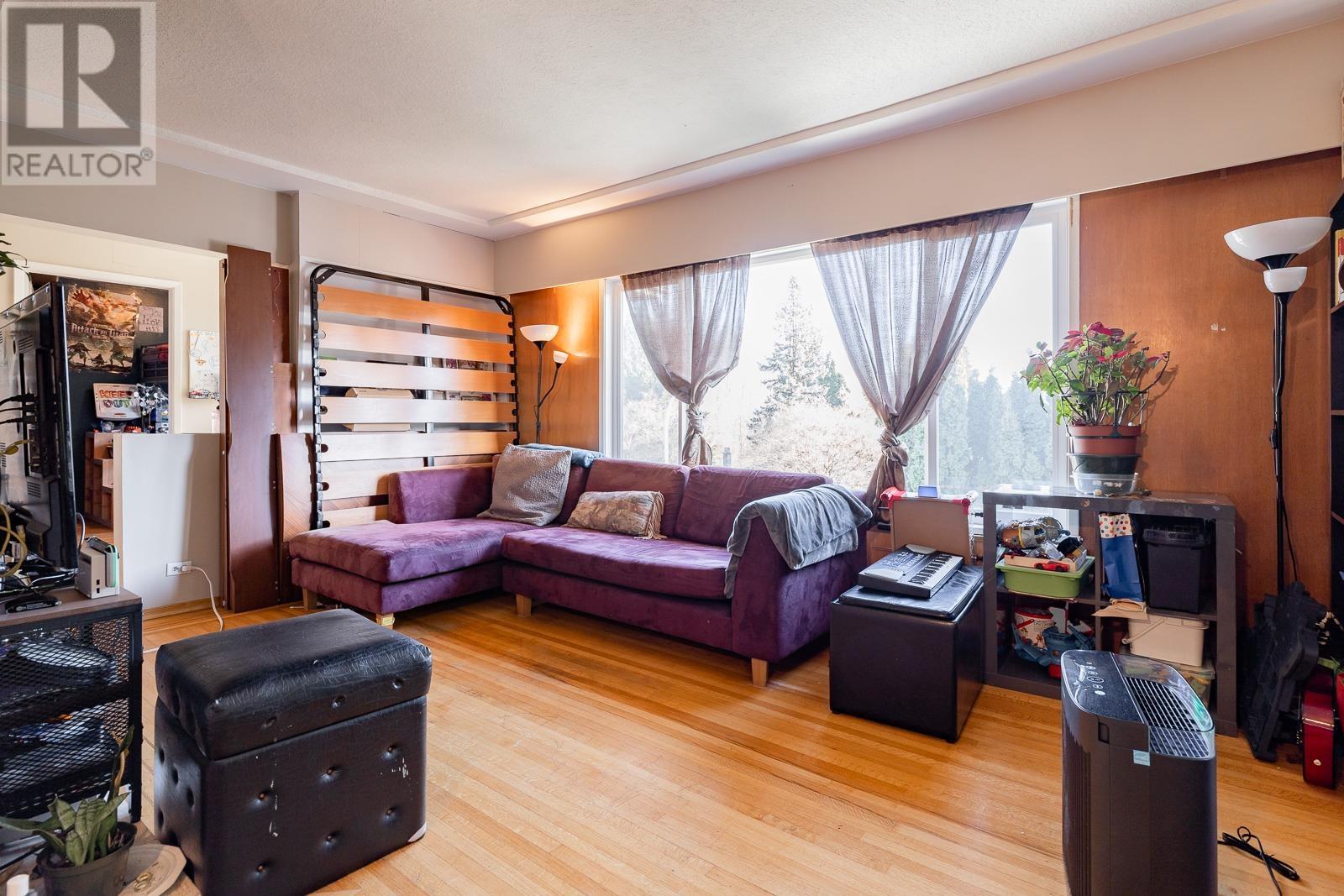 6449 Portland Street Street, Burnaby, British Columbia  V5E 1A1 - Photo 16 - R2867828