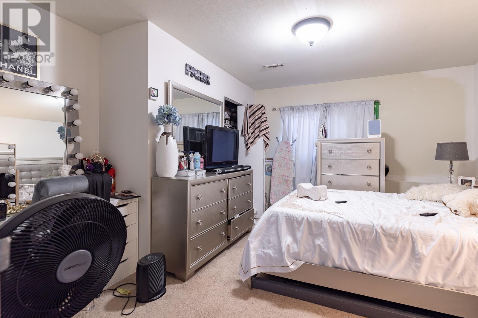 6449 Portland Street Street, Burnaby, British Columbia  V5E 1A1 - Photo 31 - R2867828