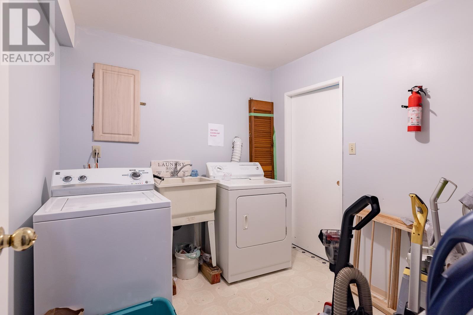 6449 Portland Street Street, Burnaby, British Columbia  V5E 1A1 - Photo 35 - R2867828