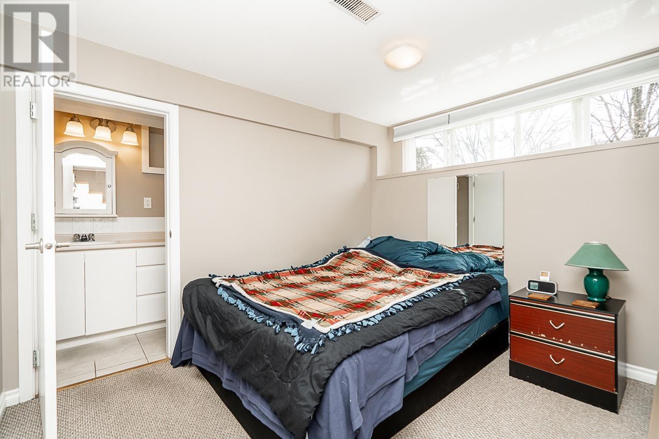 1310 Lemax Avenue, Coquitlam, British Columbia  V3J 2B9 - Photo 28 - R2867854