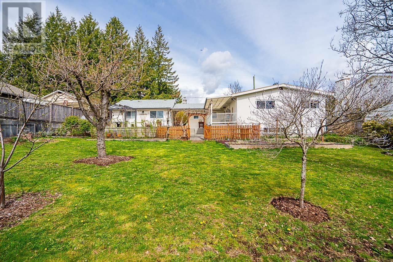 1310 Lemax Avenue, Coquitlam, British Columbia  V3J 2B9 - Photo 35 - R2867854