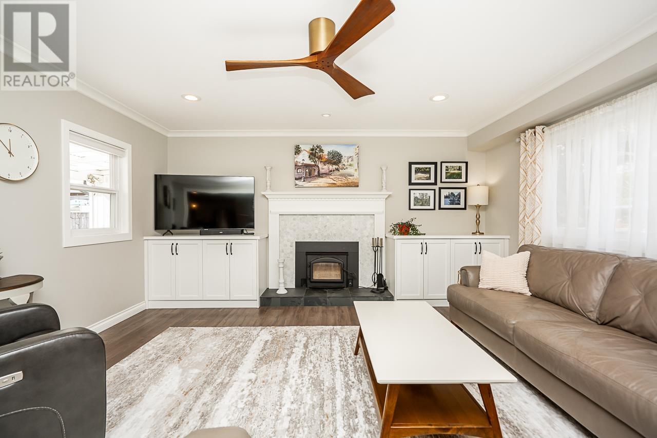 1310 Lemax Avenue, Coquitlam, British Columbia  V3J 2B9 - Photo 7 - R2867854