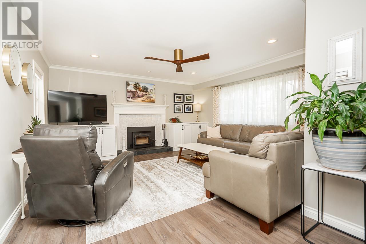 1310 Lemax Avenue, Coquitlam, British Columbia  V3J 2B9 - Photo 8 - R2867854