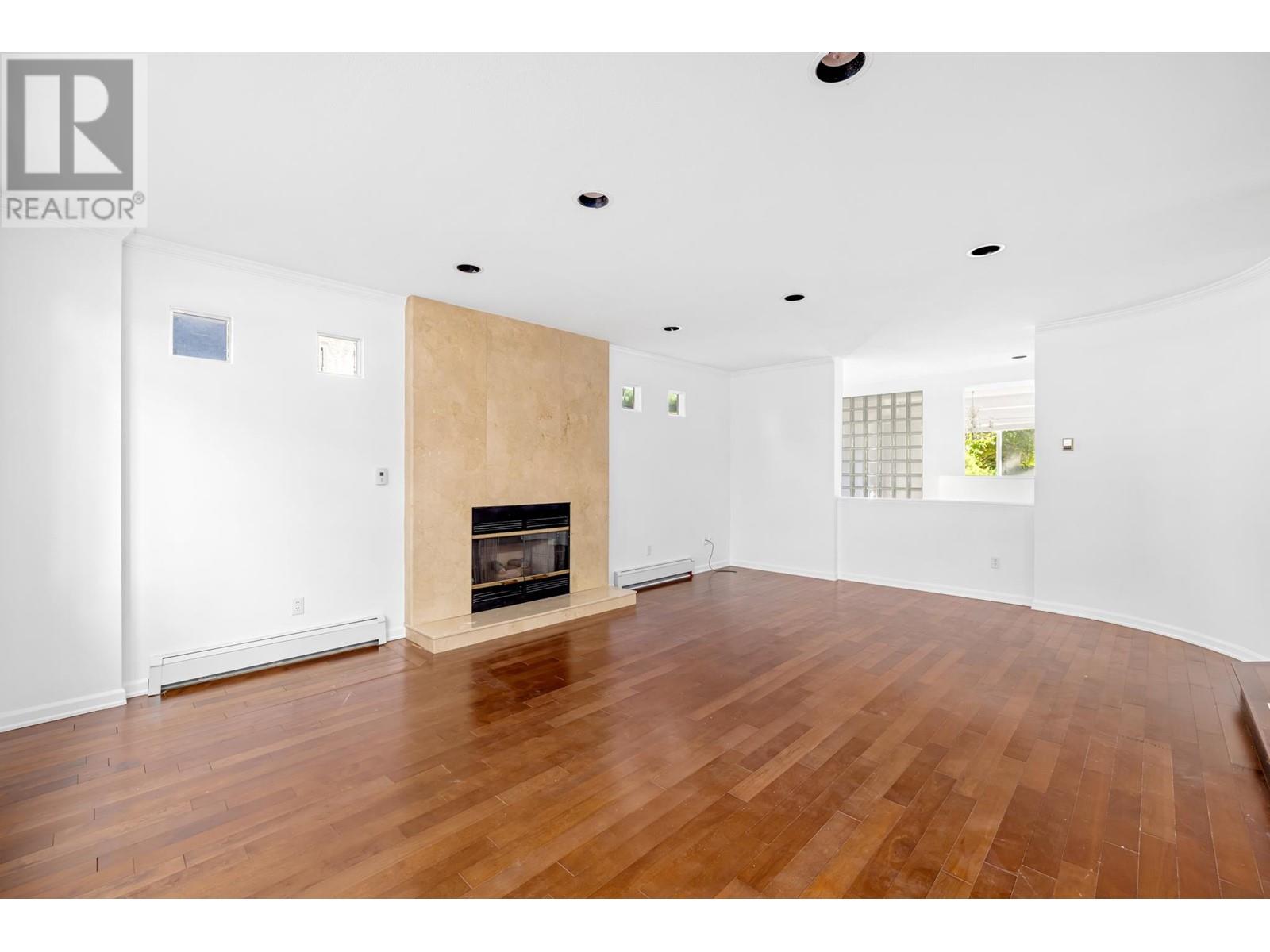 2326 Oliver Crescent, Vancouver, British Columbia  V6L 1S5 - Photo 4 - R2867910