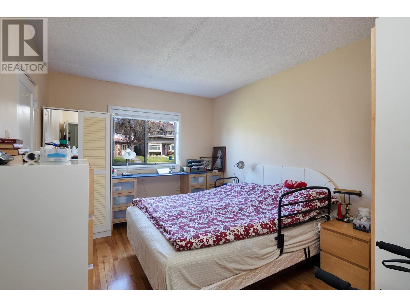 48 W 45th Avenue, Vancouver, British Columbia  V5Y 2V9 - Photo 10 - R2867917