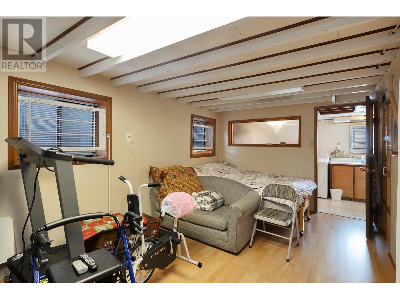 48 W 45th Avenue, Vancouver, British Columbia  V5Y 2V9 - Photo 12 - R2867917