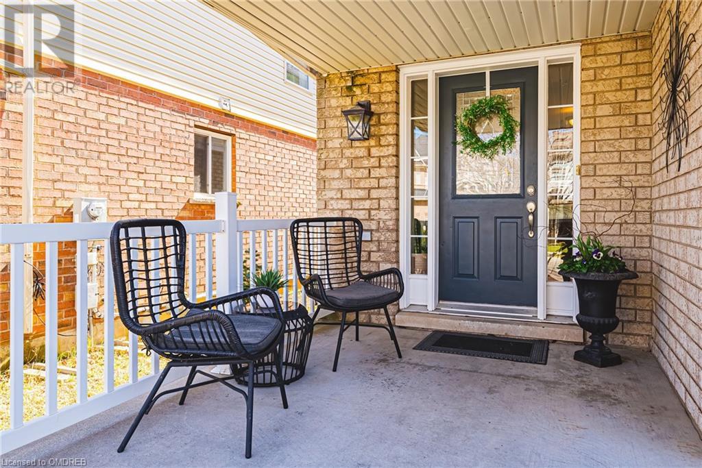 1015 Donnelly Street, Milton, Ontario  L9T 0A2 - Photo 3 - 40566933