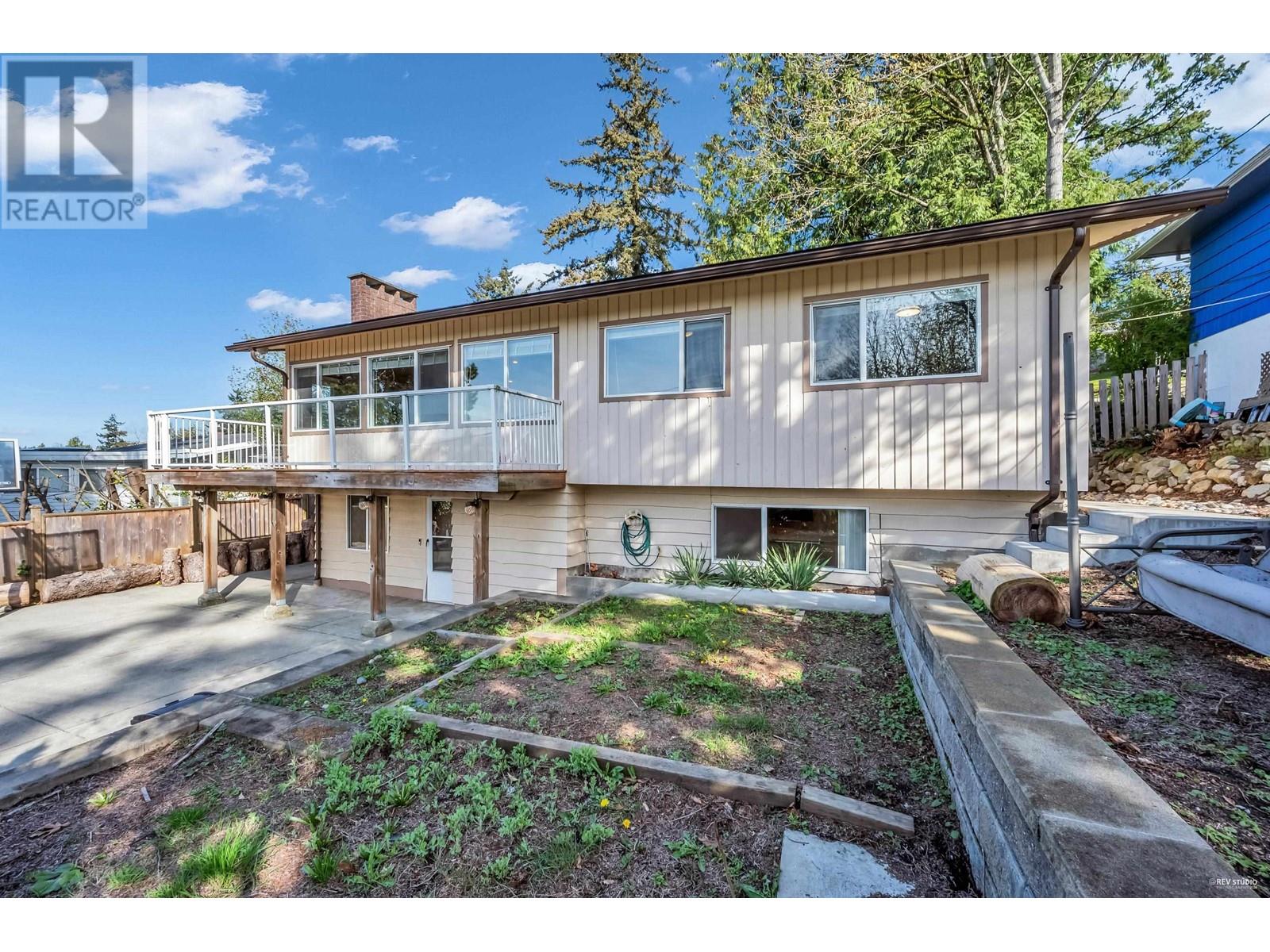 320 Laurentian Crescent, Coquitlam, British Columbia  V3K 1Y1 - Photo 1 - R2867787