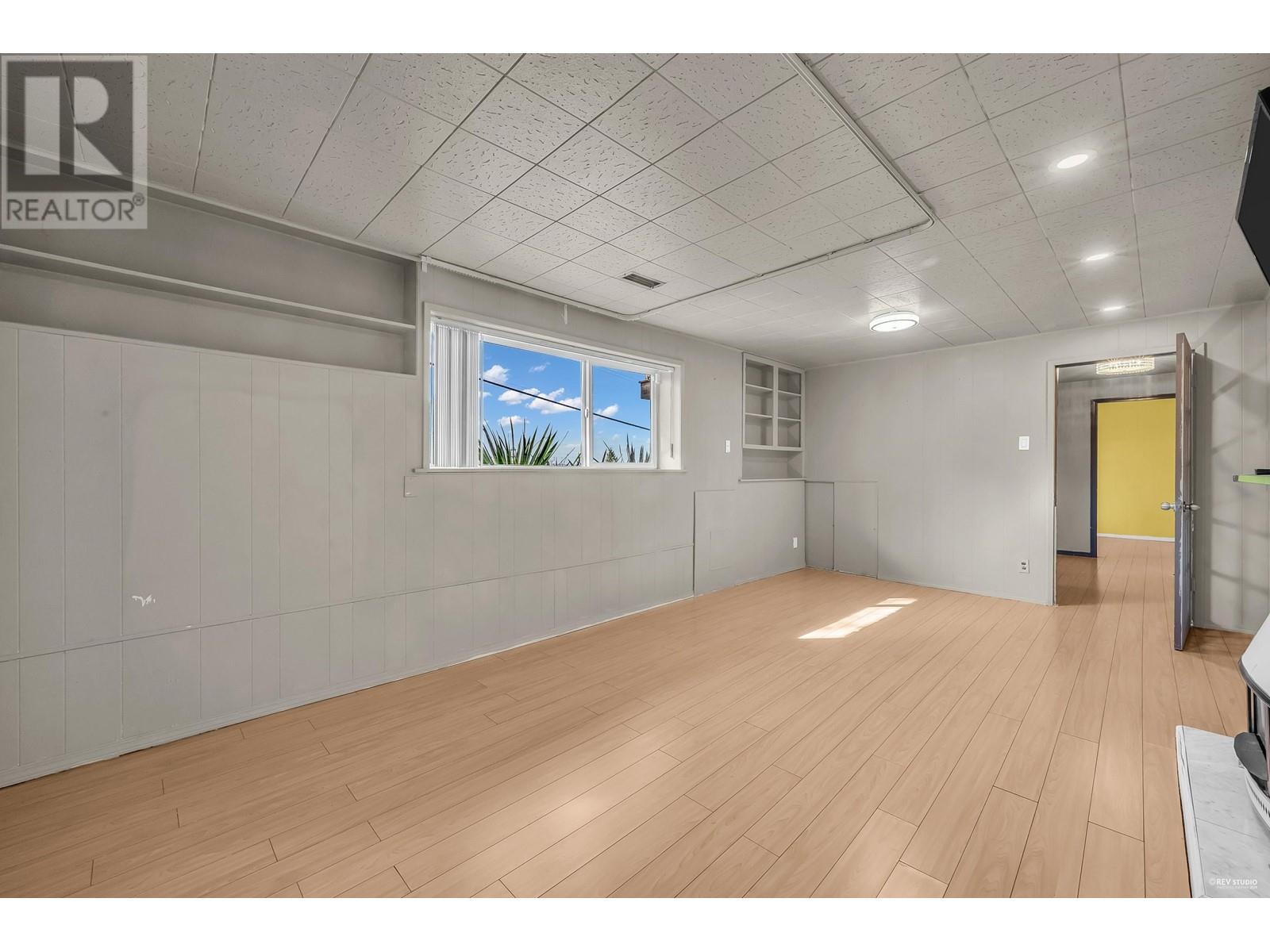 320 Laurentian Crescent, Coquitlam, British Columbia  V3K 1Y1 - Photo 23 - R2867787