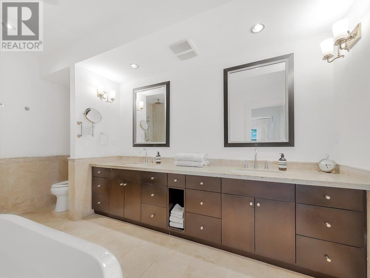 1805 Blenheim Street, Vancouver, British Columbia  V6K 4H7 - Photo 24 - R2867863