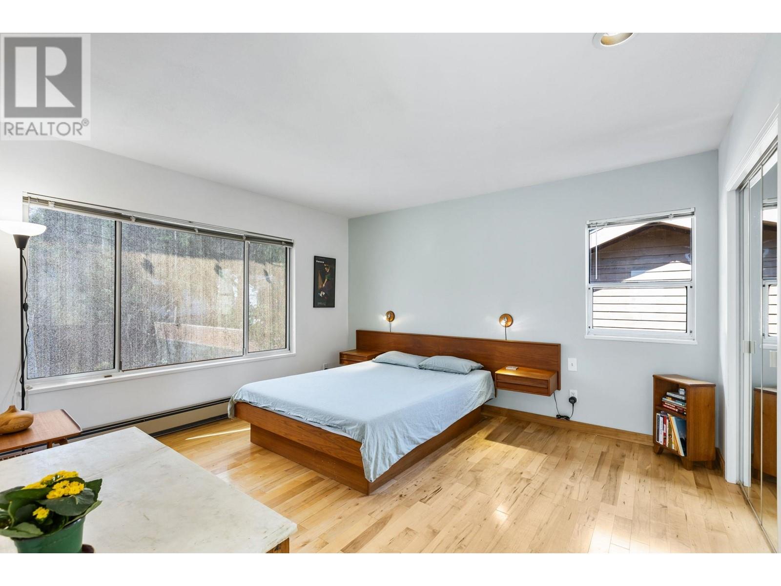 1033 Banbury Road, North Vancouver, British Columbia  V7G 2R4 - Photo 10 - R2867846