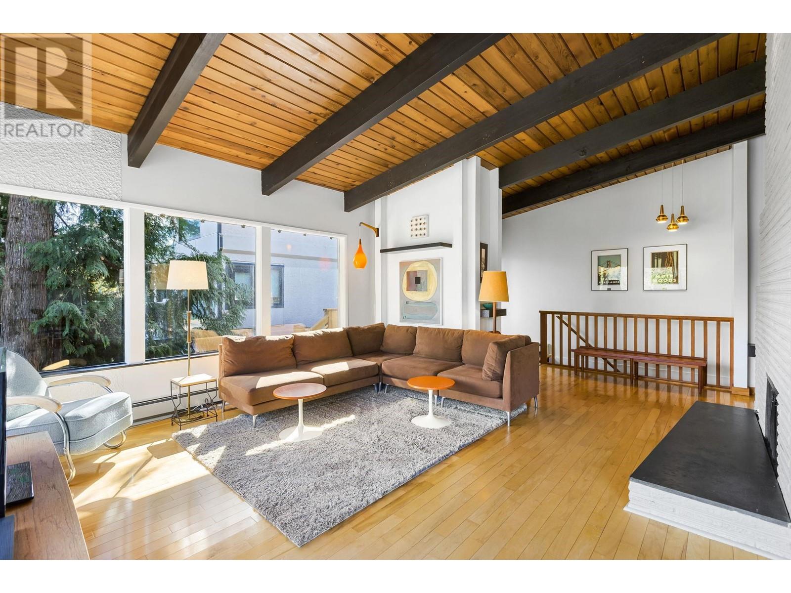 1033 Banbury Road, North Vancouver, British Columbia  V7G 2R4 - Photo 5 - R2867846