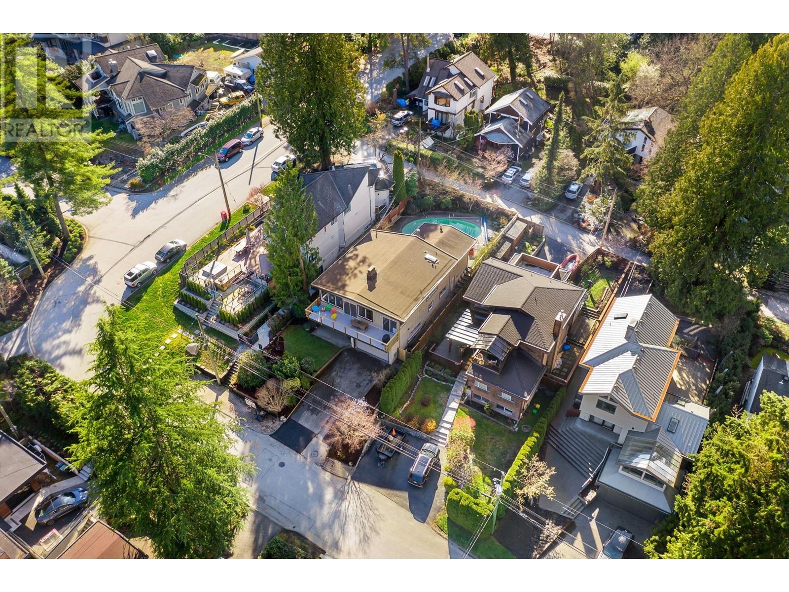 1033 Banbury Road, North Vancouver, British Columbia  V7G 2R4 - Photo 26 - R2867846