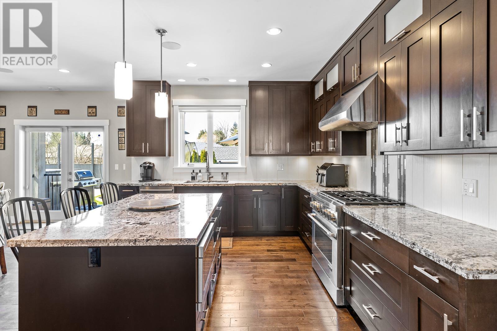 702 Wilmot Street, Coquitlam, British Columbia  V3J 6P4 - Photo 10 - R2867878