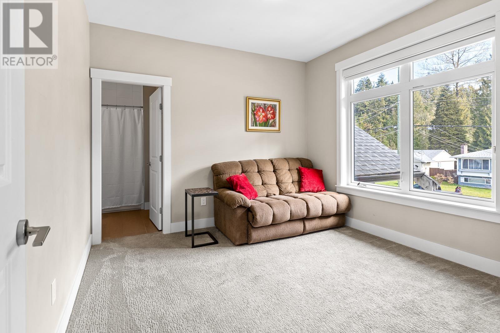 702 Wilmot Street, Coquitlam, British Columbia  V3J 6P4 - Photo 24 - R2867878