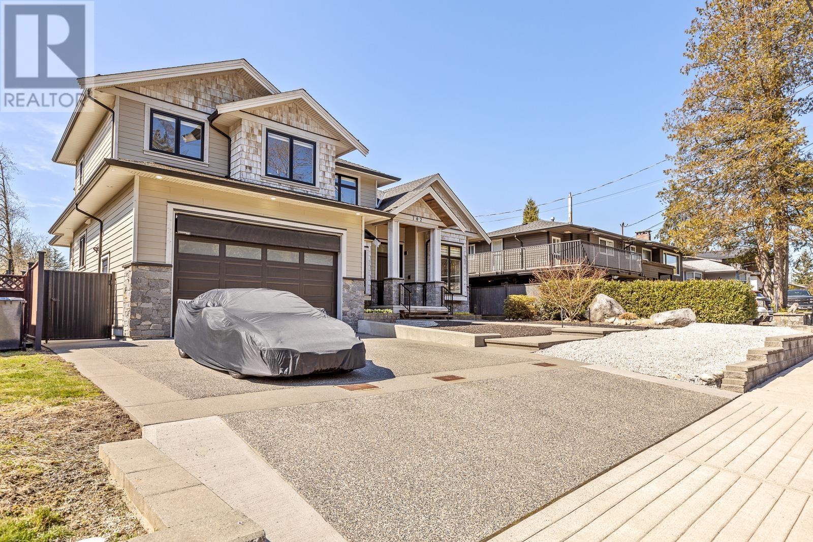 702 Wilmot Street, Coquitlam, British Columbia  V3J 6P4 - Photo 2 - R2867878