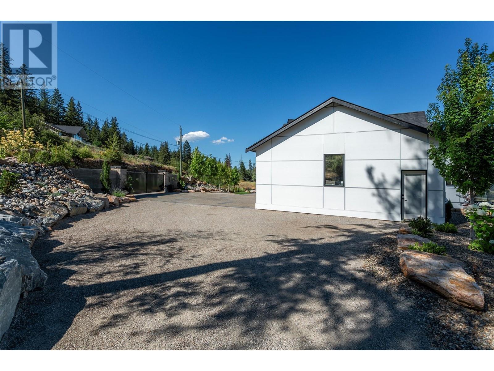 241 Twin Lakes Road Enderby
