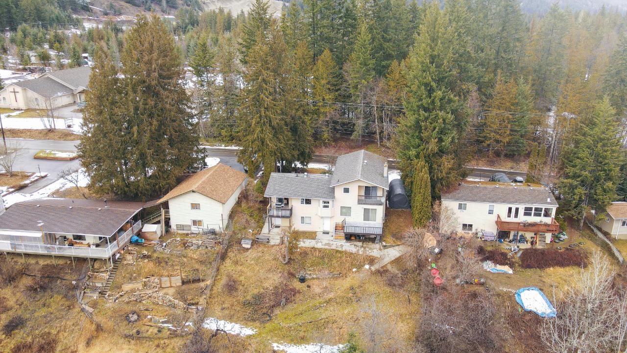 7754 Upper Balfour Road, Balfour, British Columbia  V0G 1C0 - Photo 19 - 2475422