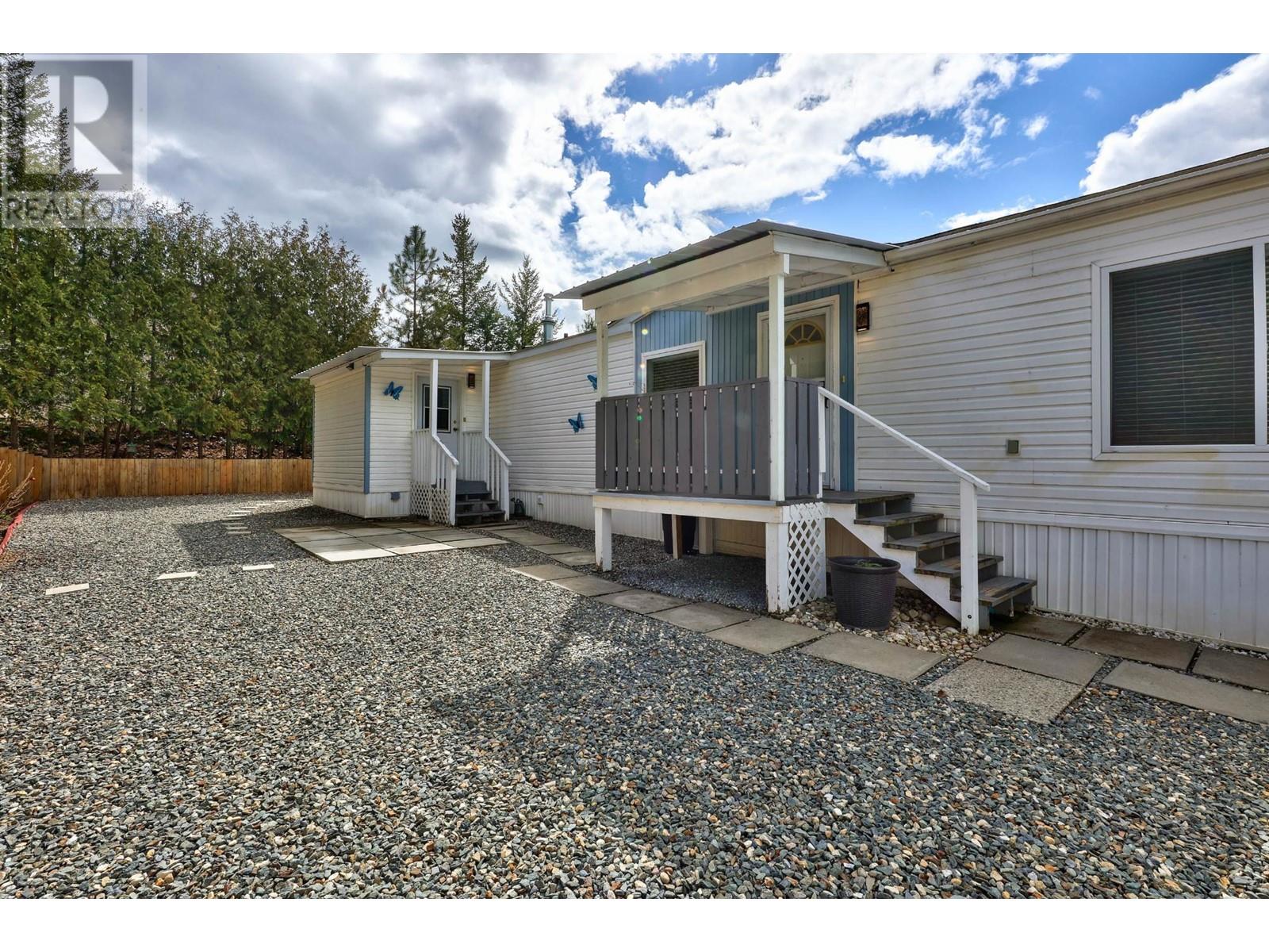 50-4963 Pine Acres Rd, Chase, British Columbia  V0E 1M0 - Photo 11 - 177668