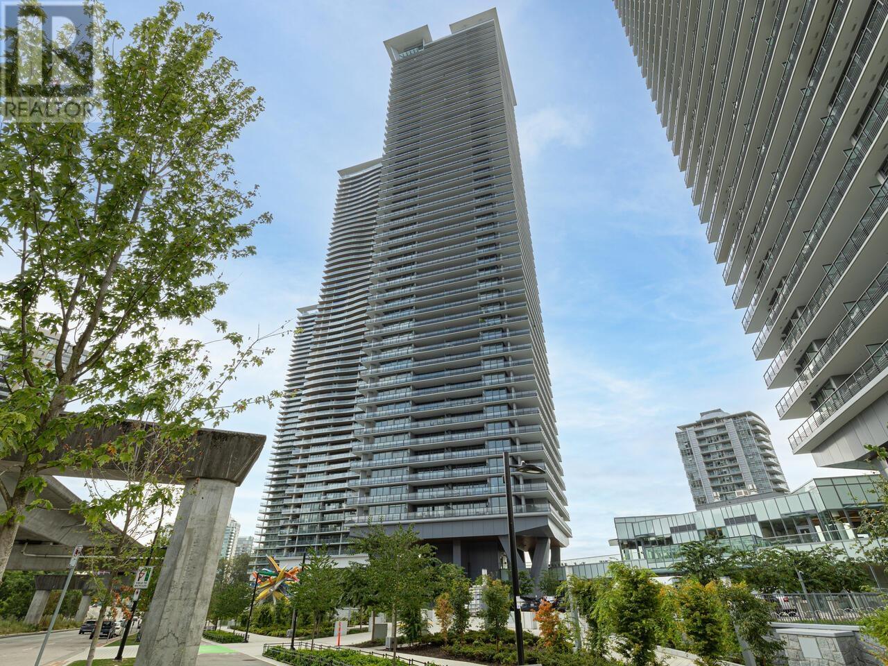 3906 4890 LOUGHEED HIGHWAY, burnaby, British Columbia