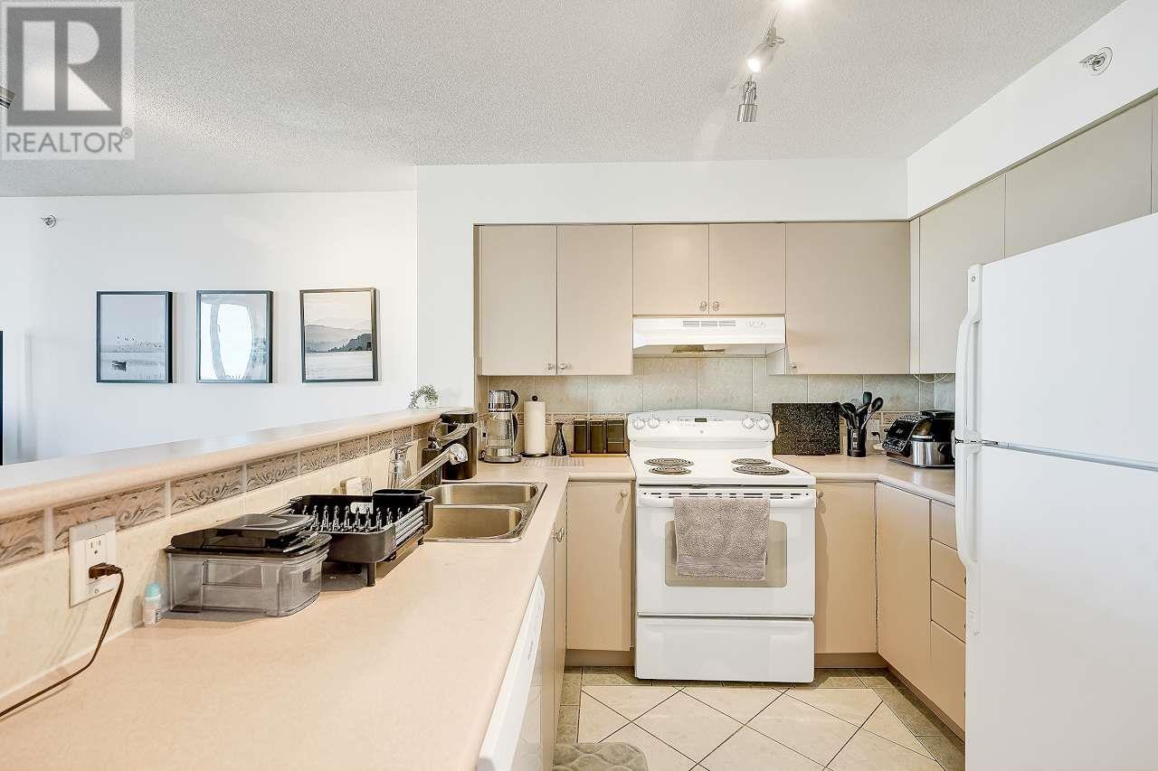 1207 1277 Nelson Street, Vancouver, British Columbia  V6E 4M8 - Photo 9 - R2867721