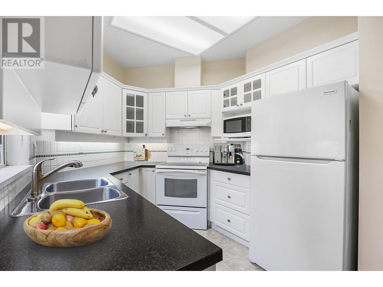 117 2985 Princess Crescent, Coquitlam, British Columbia  V3B 7P3 - Photo 5 - R2867930
