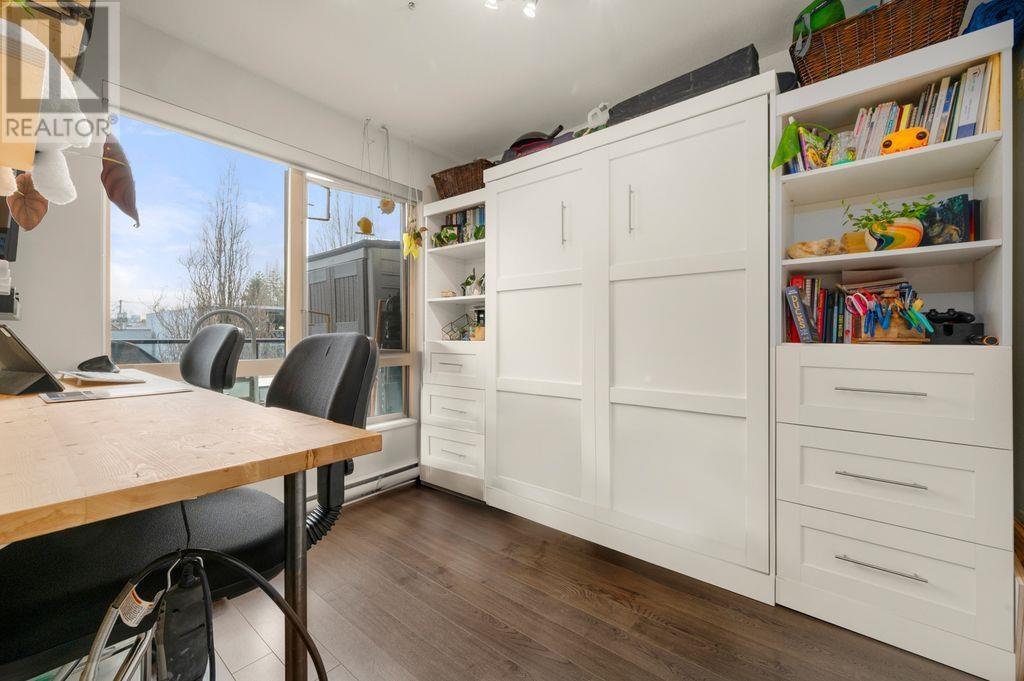 206 1330 Marine Drive, North Vancouver, British Columbia  V7P 1T4 - Photo 14 - R2867935