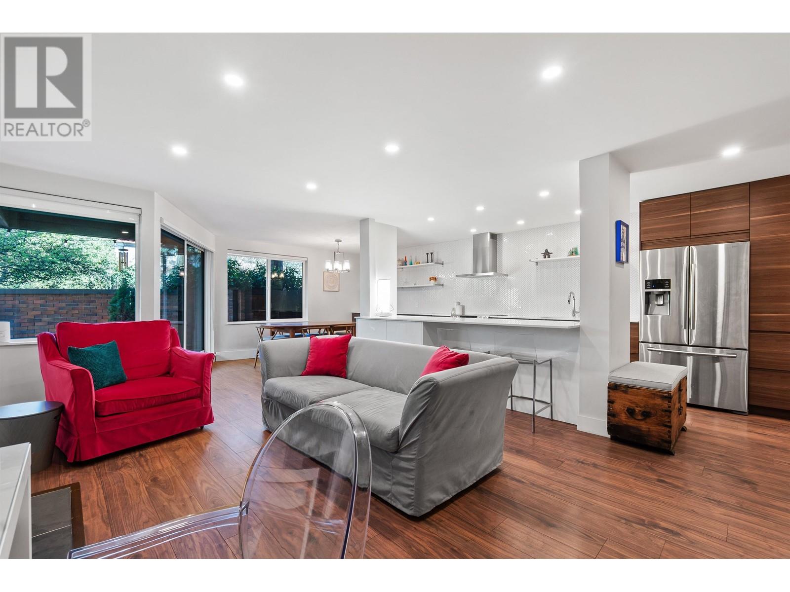 110 1720 W 12th Avenue, Vancouver, British Columbia  V6J 2E6 - Photo 1 - R2867953