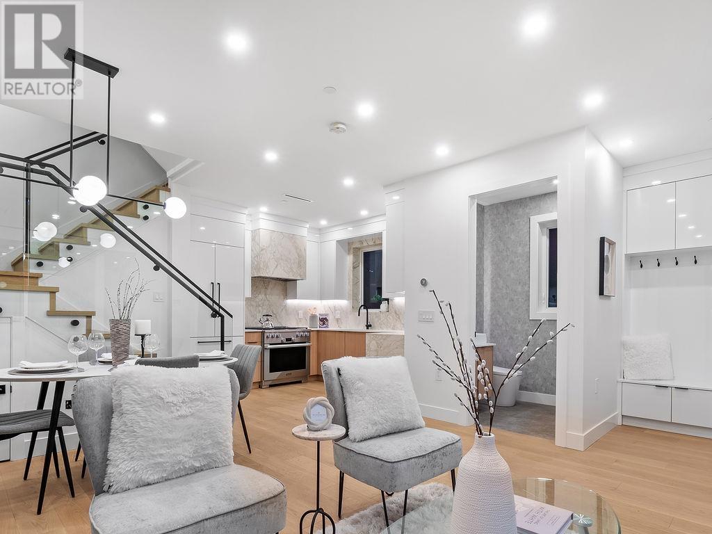 A 3538 W 14th Avenue, Vancouver, British Columbia  V6R 2W4 - Photo 12 - R2867970