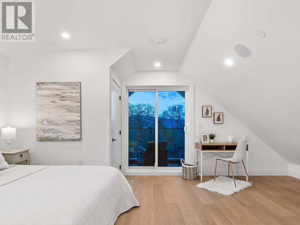 A 3538 W 14th Avenue, Vancouver, British Columbia  V6R 2W4 - Photo 30 - R2867970