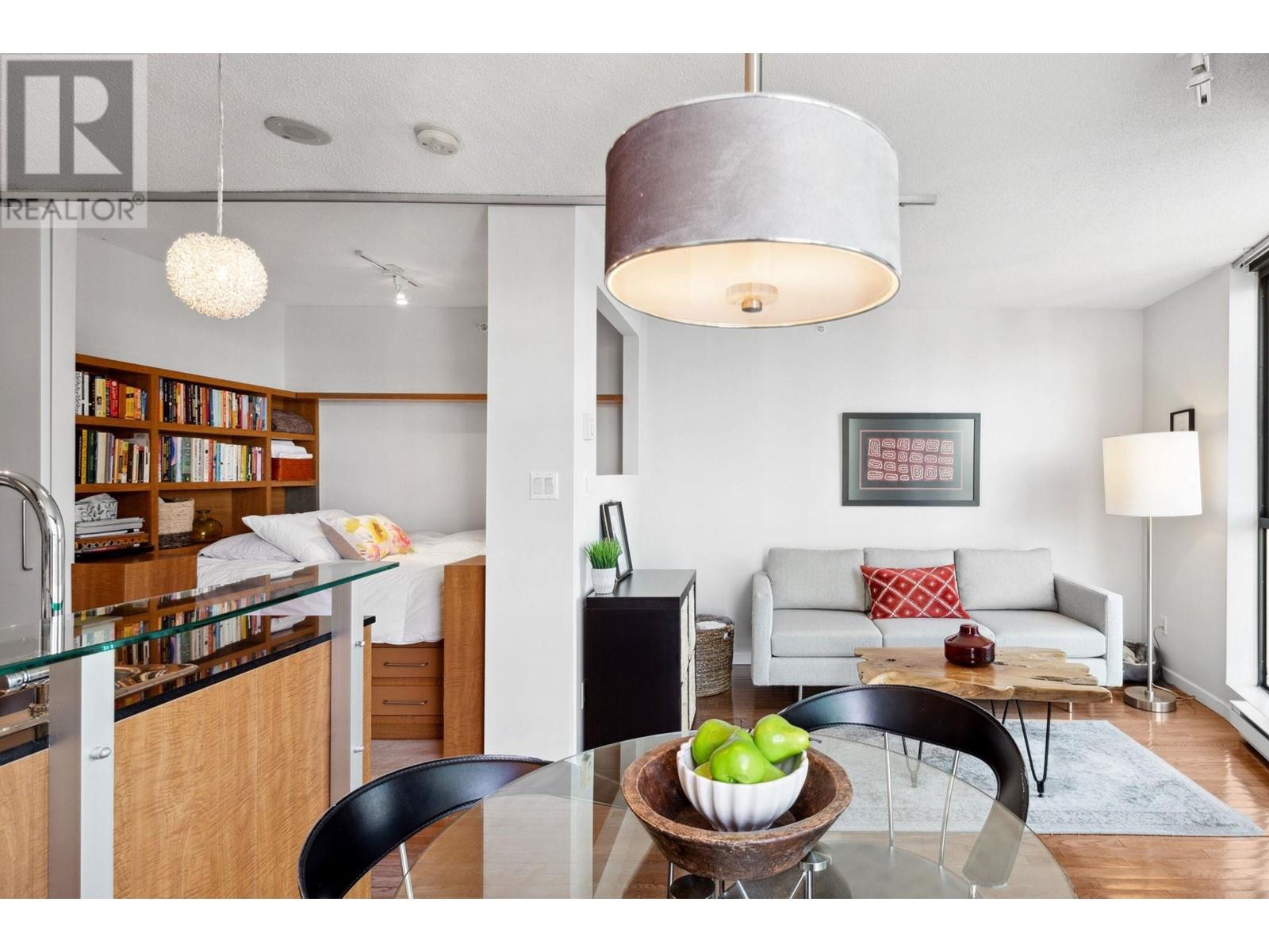 2403 501 Pacific Street, Vancouver, British Columbia  V6Z 2X6 - Photo 14 - R2867973