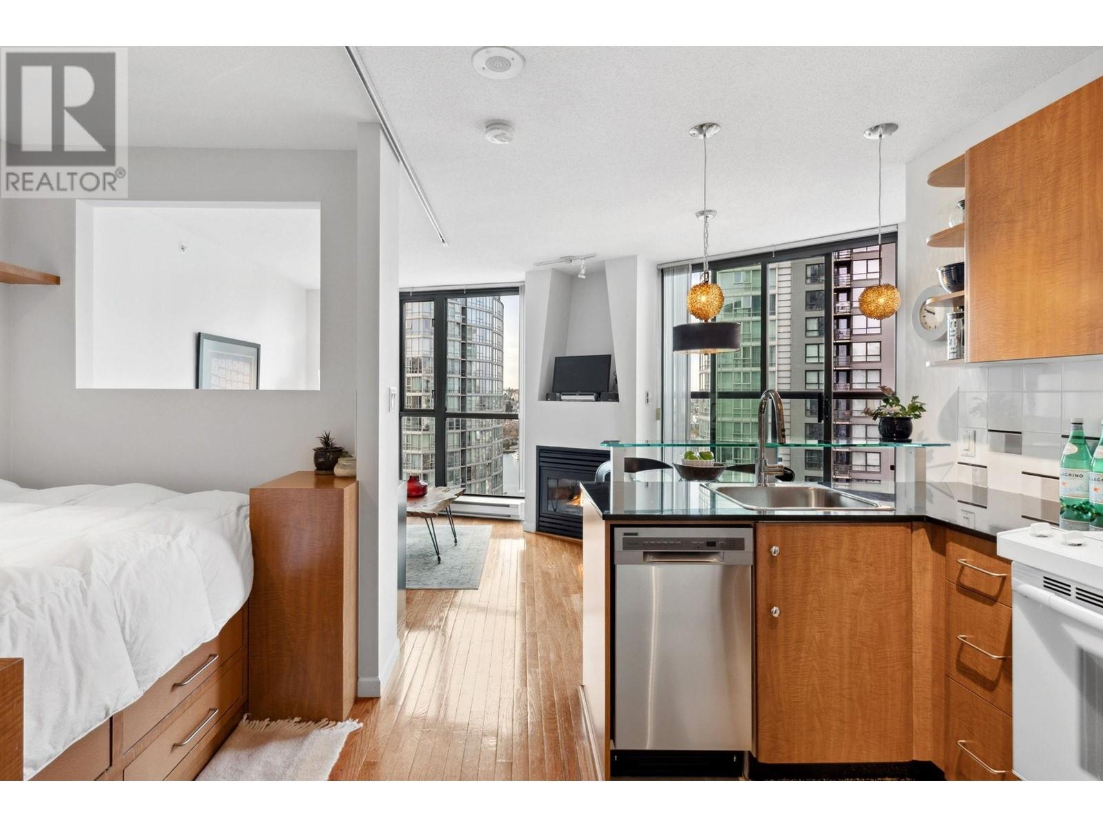 2403 501 Pacific Street, Vancouver, British Columbia  V6Z 2X6 - Photo 20 - R2867973