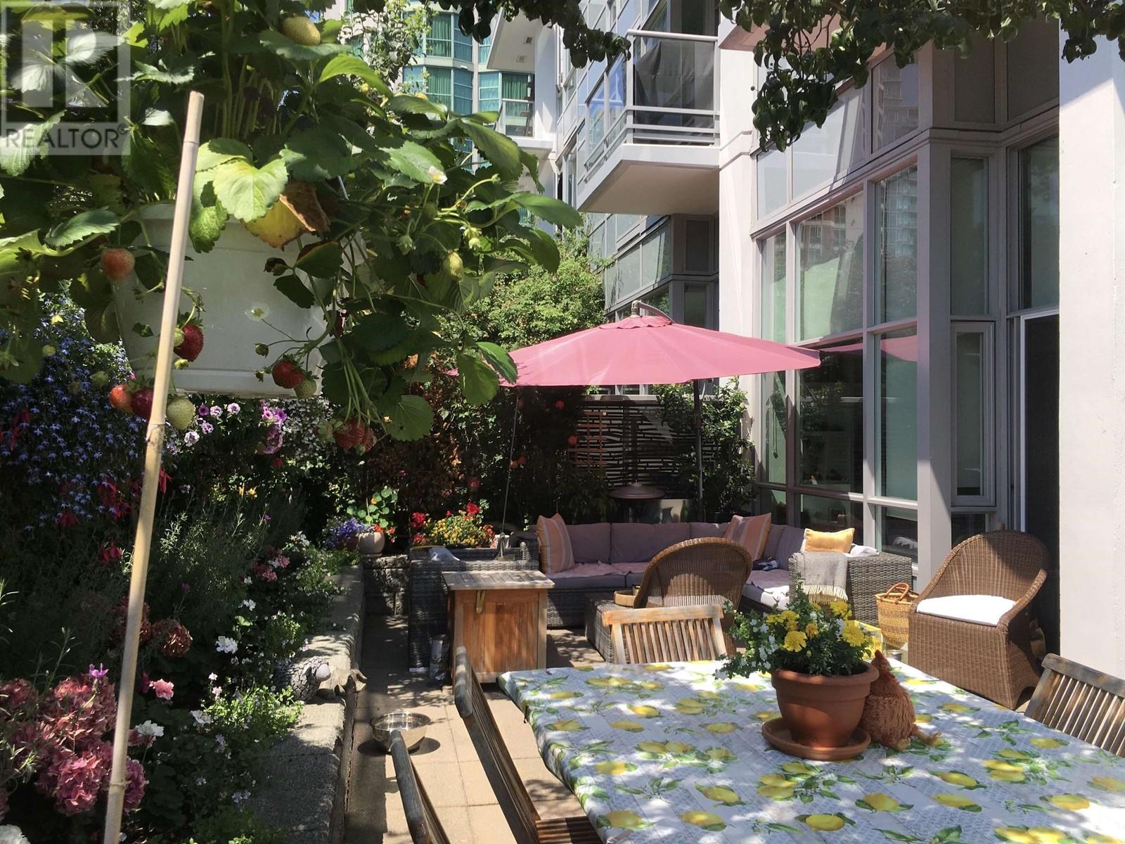 403 821 Cambie Street, Vancouver, British Columbia  V6B 0E3 - Photo 3 - R2867981
