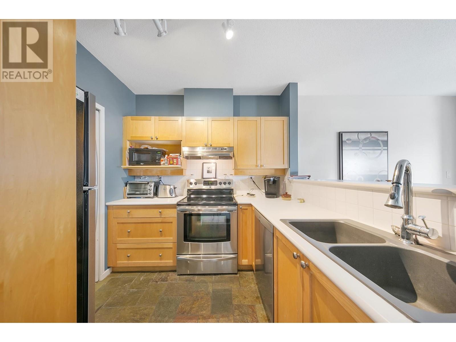 309 1820 E Kent Avenue South, Vancouver, British Columbia  V5P 2S7 - Photo 9 - R2867997