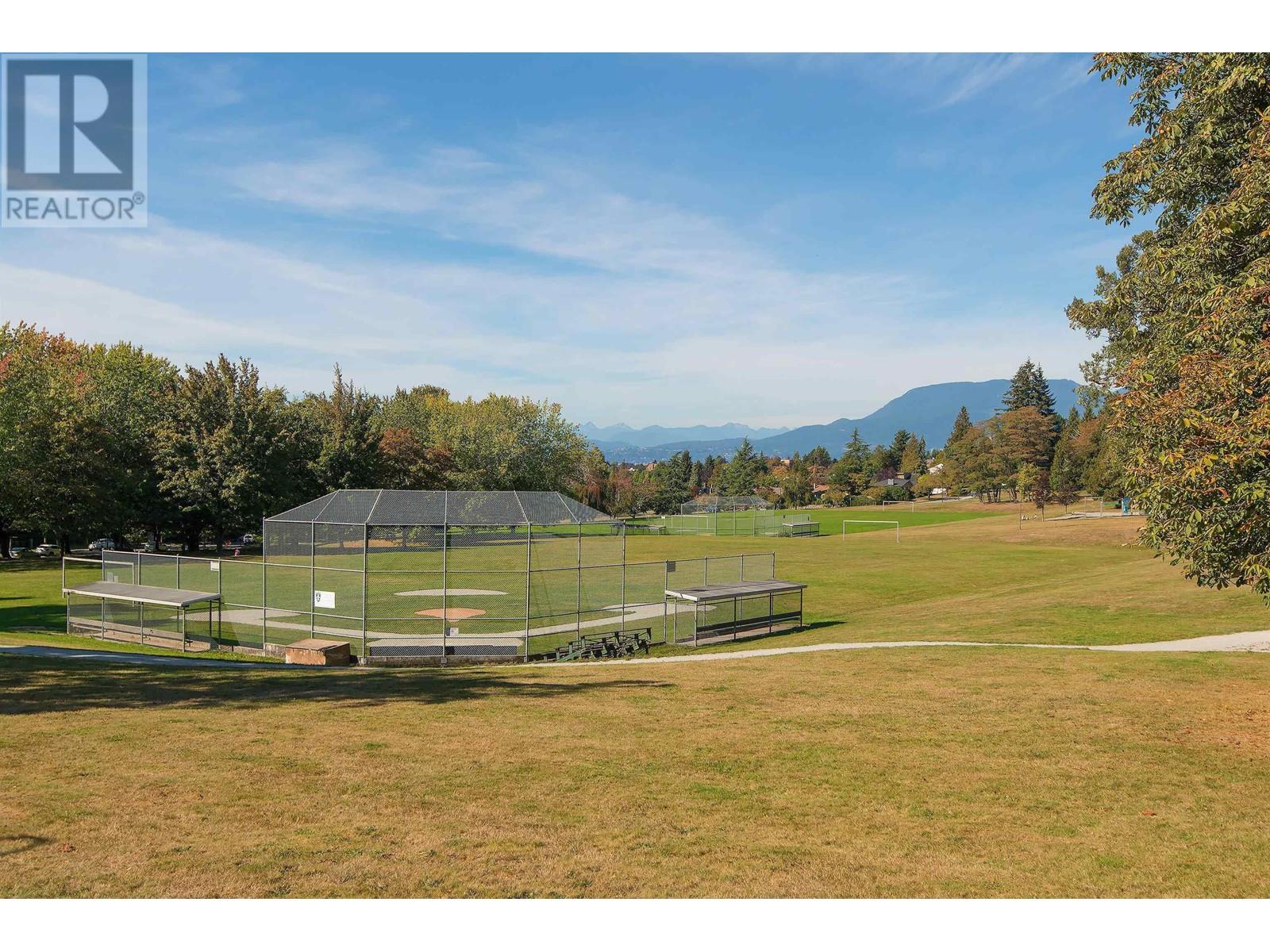 114 4759 Valley Drive, Vancouver, British Columbia  V6J 4B7 - Photo 34 - R2868065