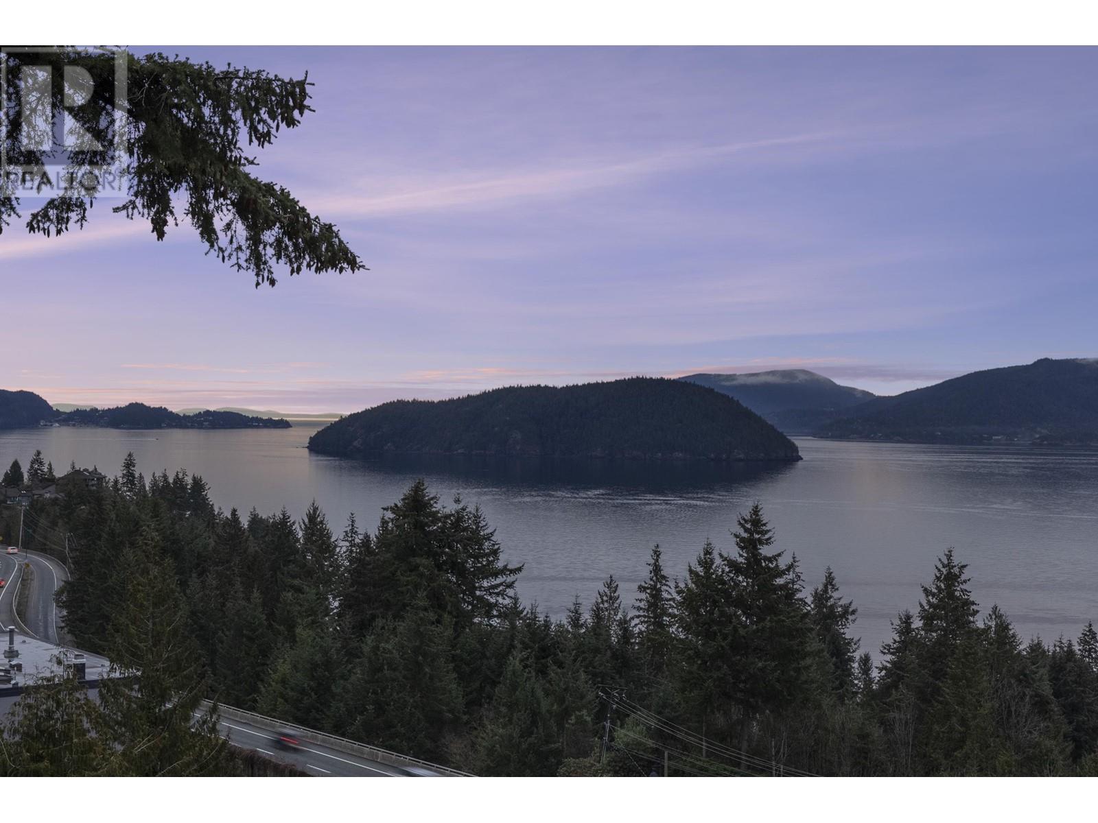350 Bayview Road, Lions Bay, British Columbia  V0N 2E0 - Photo 3 - R2867923