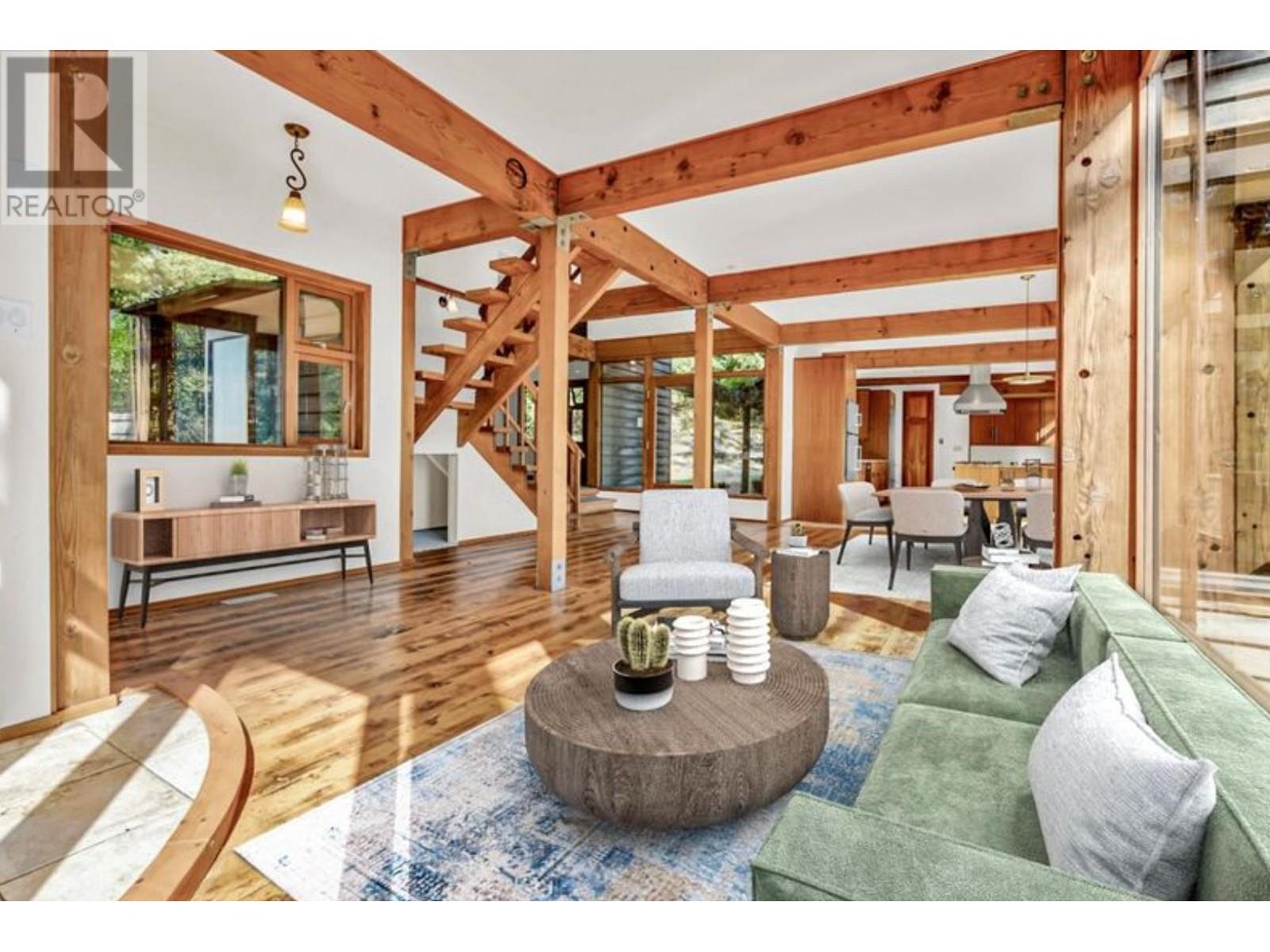1091 Cowan Point Drive, Bowen Island, British Columbia  V0N 1G2 - Photo 1 - R2867925