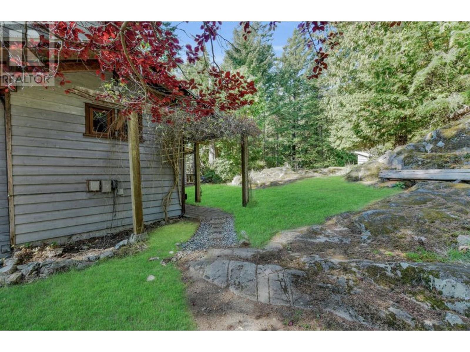 1091 Cowan Point Drive, Bowen Island, British Columbia  V0N 1G2 - Photo 32 - R2867925