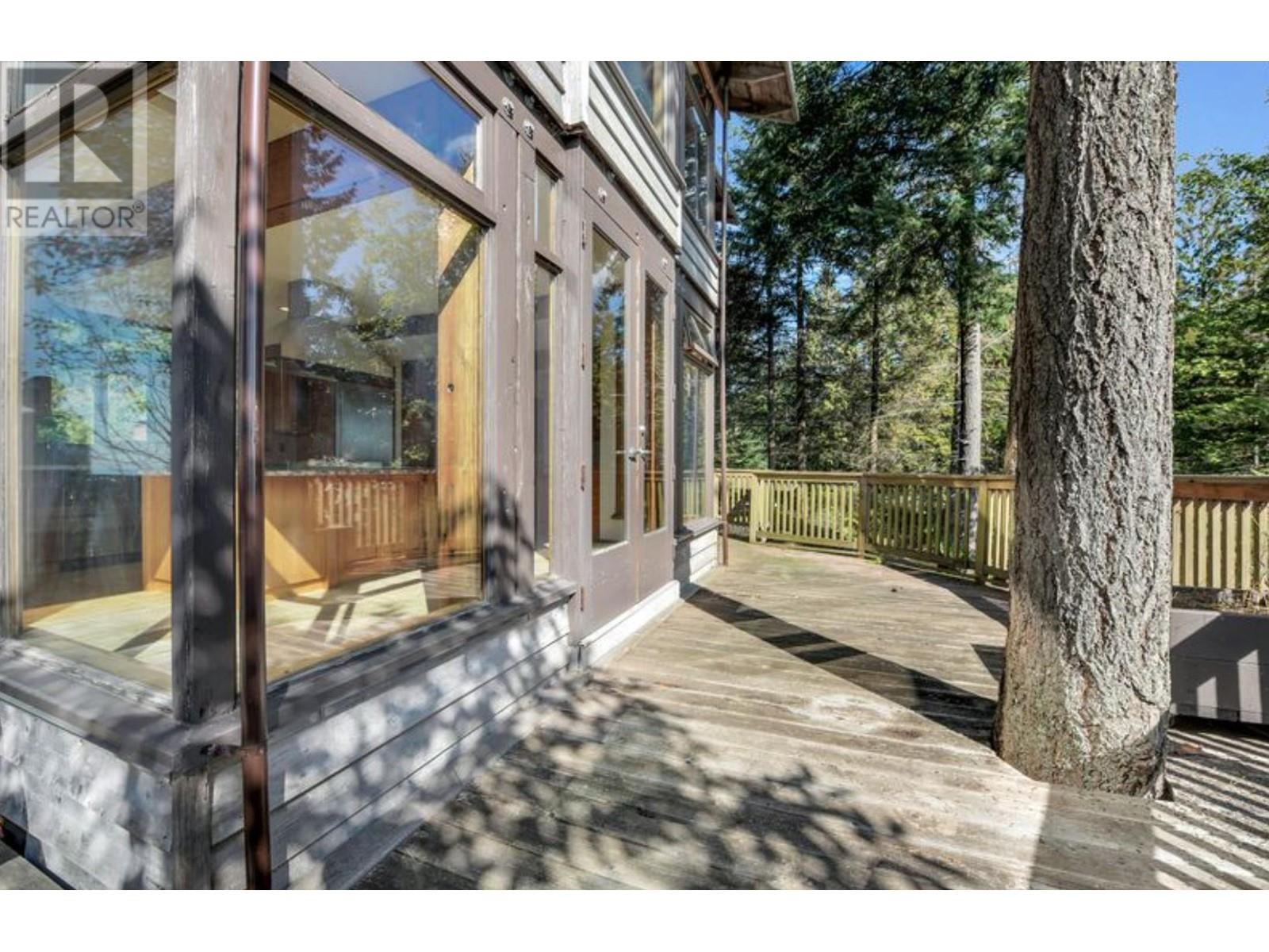 1091 Cowan Point Drive, Bowen Island, British Columbia  V0N 1G2 - Photo 36 - R2867925