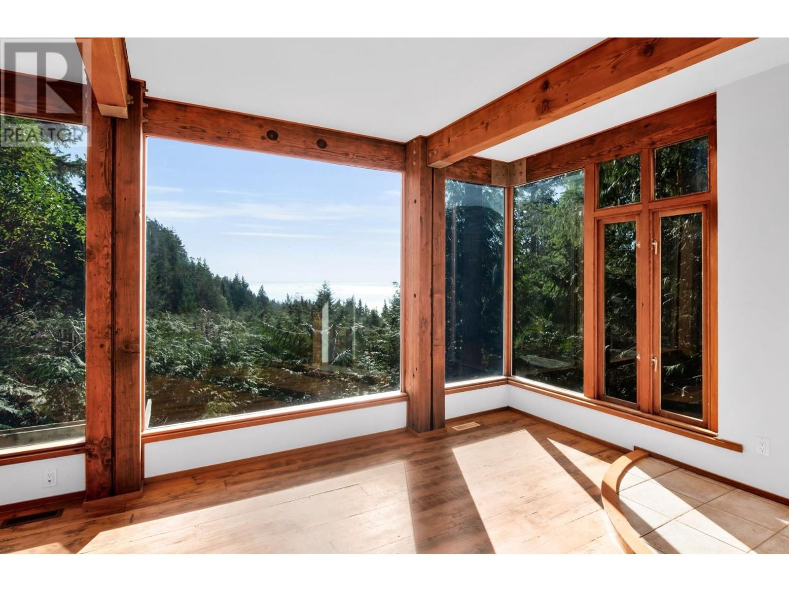 1091 Cowan Point Drive, Bowen Island, British Columbia  V0N 1G2 - Photo 4 - R2867925