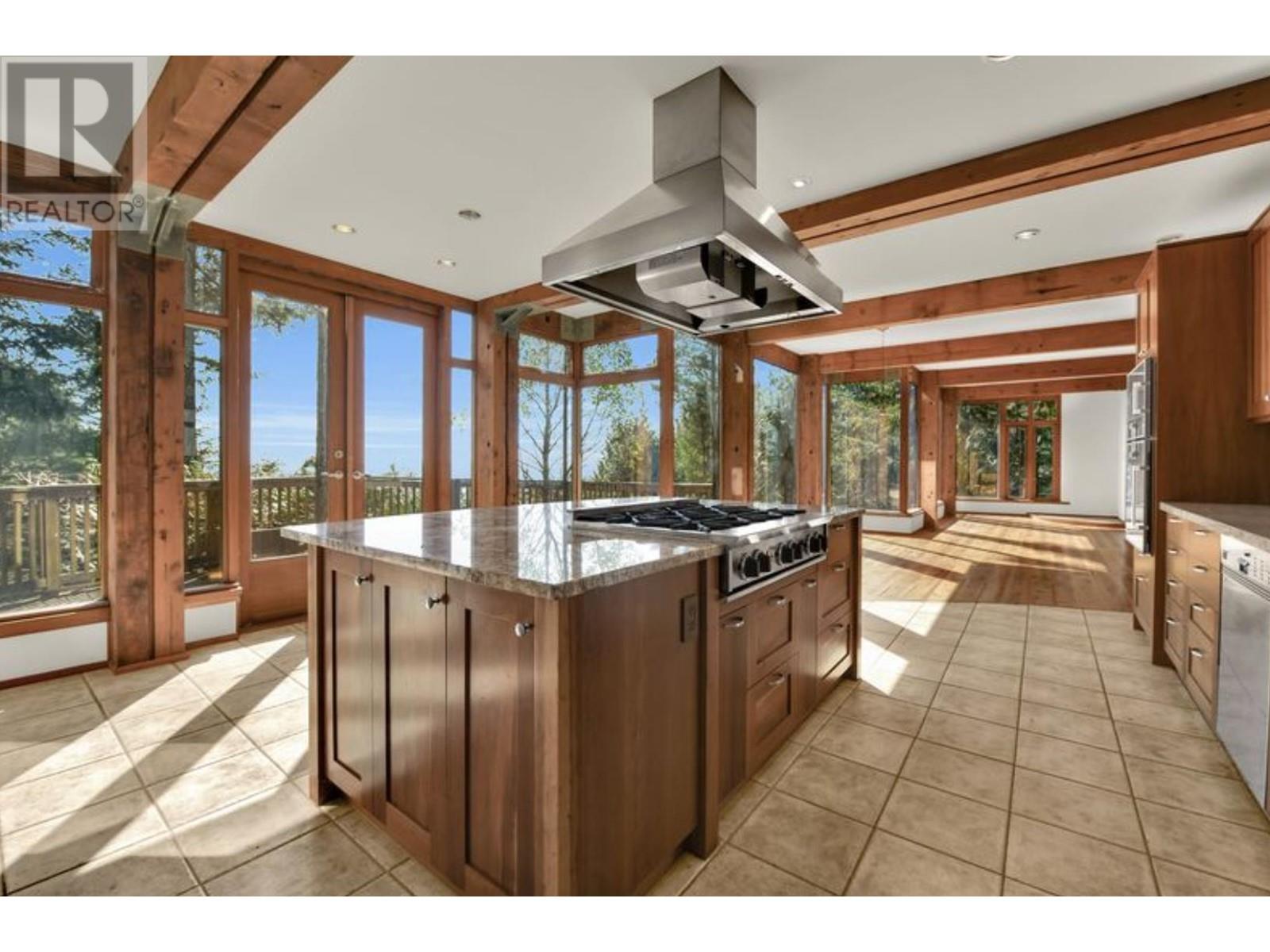 1091 Cowan Point Drive, Bowen Island, British Columbia  V0N 1G2 - Photo 7 - R2867925